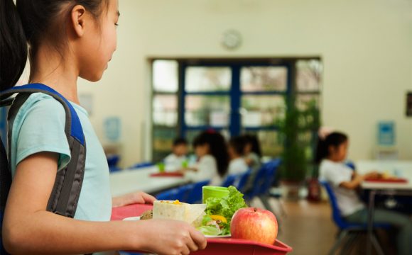 2017 – Less Meat, Better Food, Happier Kids: reinventing school lunches in California, USA