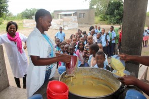 2018 Blog – Helping Make ‘My Food’ a Reality in Mozambique – Planet Aid